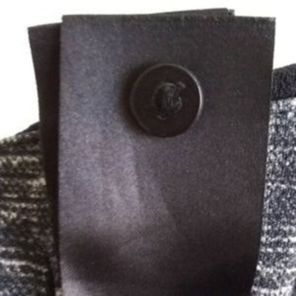 H&M Black and White Color Block Pencil Skirt Size 8 - Picture 7 of 9